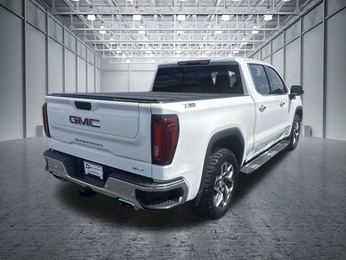 Used 2024 GMC Sierra 1500 SLT w/ SLT Premium Plus Package AWD/4WD image 5