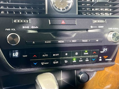 Used 2019 Lexus RX 350 AWD w/ Navigation Package image 26