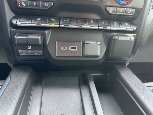 Used 2022 GMC Sierra 1500 Denali w/ Denali Premium Package image 53