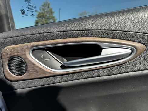 Used 2019 Alfa Romeo Giulia Ti w/ TI Performance Package image 40