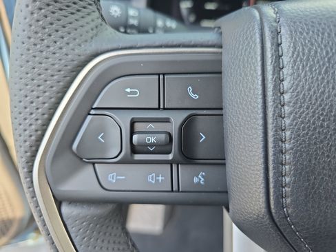 New 2026 Toyota Tacoma Limited AWD/4WD image 15