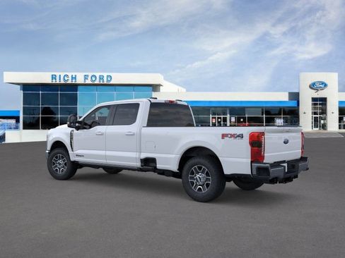 New 2026 Ford F250 Lariat w/ FX4 Off-Road Package AWD/4WD image 4