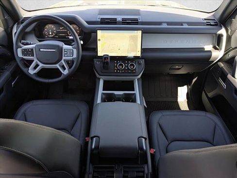New 2026 Land Rover Defender 110 X-Dynamic SE AWD/4WD image 15