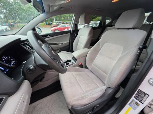 Used 2017 Hyundai Tucson SE w/ SE Popular Package 02 FWD image 14