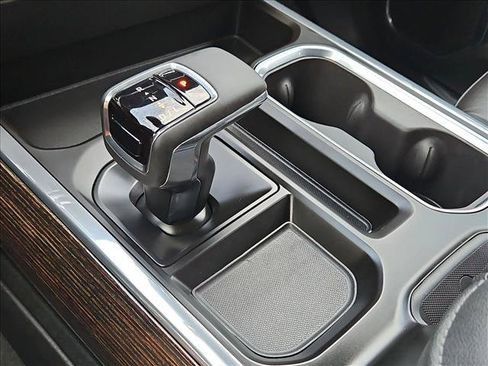Certified 2023 GMC Sierra 1500 Elevation w/ Elevation Premium Package AWD/4WD image 18