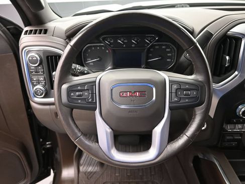 Used 2021 GMC Sierra 1500 SLT w/ SLT Premium Package AWD/4WD image 15