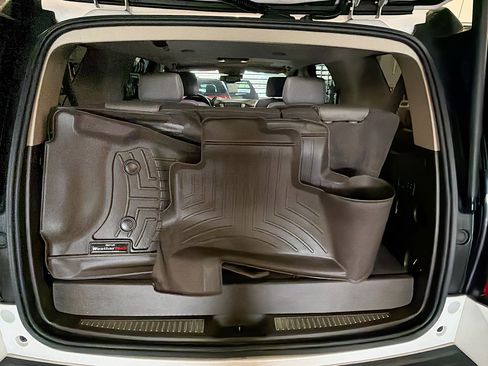 Used 2020 GMC Yukon Denali w/ Denali Ultimate Package AWD/4WD image 31