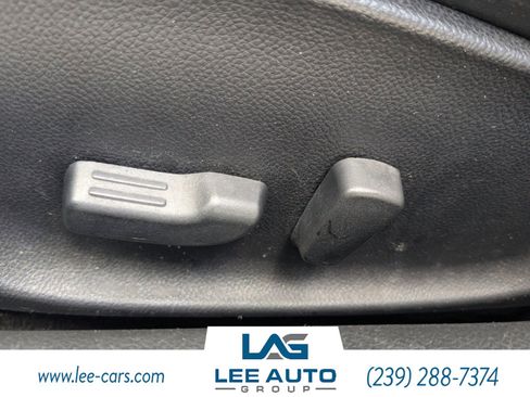 Used 2011 INFINITI G37 x w/ Premium Pkg image 17