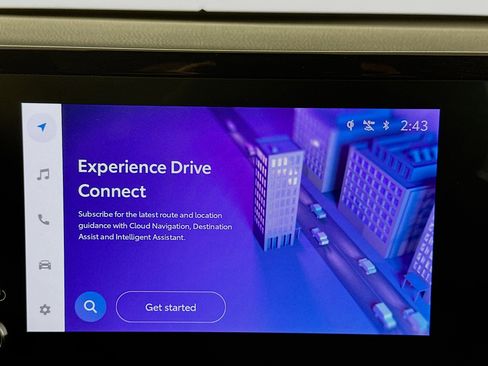 Used 2025 Toyota Camry LE image 22