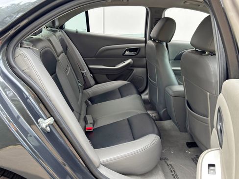 Used 2015 Chevrolet Malibu LS FWD image 32