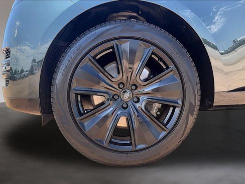 Certified 2023 Land Rover Range Rover SE AWD/4WD image 8