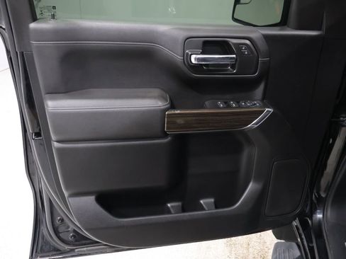 Used 2021 Chevrolet Silverado 1500 RST image 15