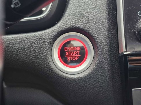 Used 2017 Honda CR-V Touring image 31