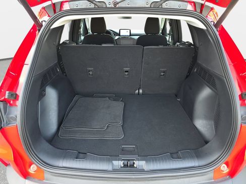 Used 2024 Ford Escape Active w/ Cold Weather Package FWD image 12
