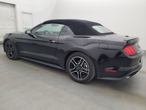 Used 2022 Ford Mustang Premium RWD image 3