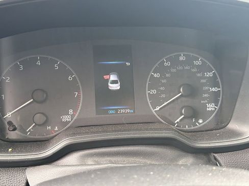 Used 2025 Toyota Corolla LE image 16