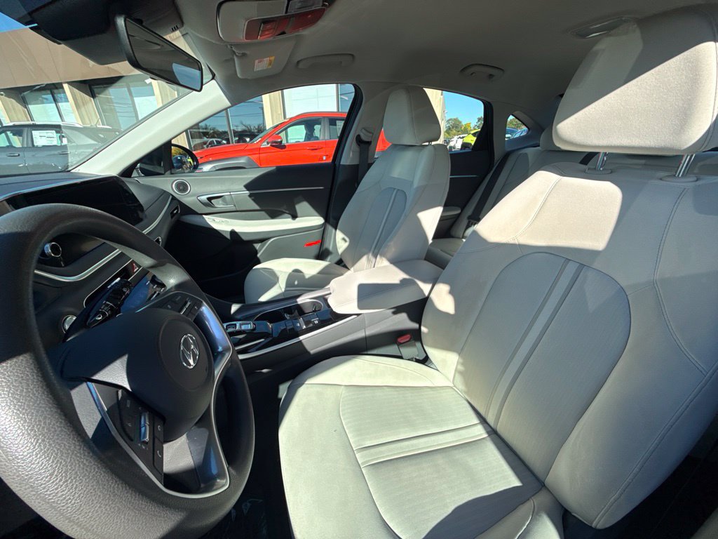 Used 2023 Hyundai Sonata SEL w/ Cargo Package FWD image 17