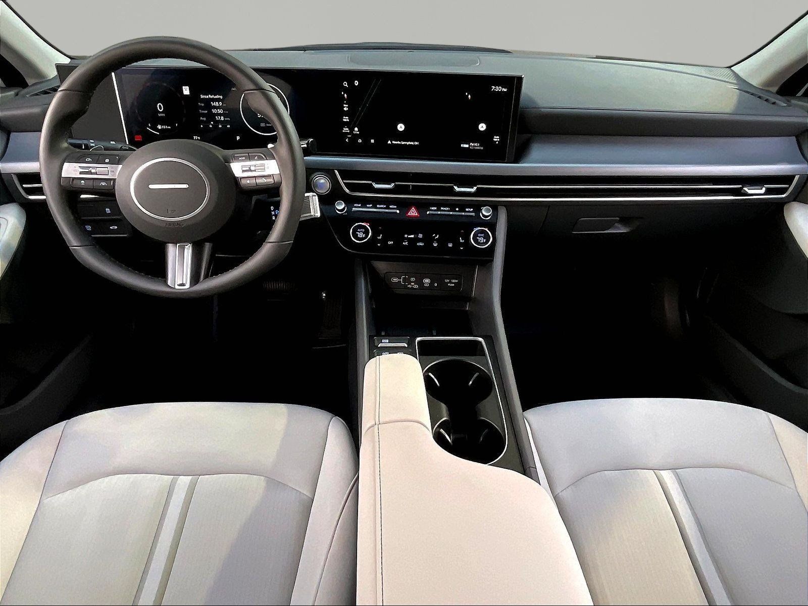Used 2024 Hyundai Sonata SEL w/ Convenience Package FWD image 7