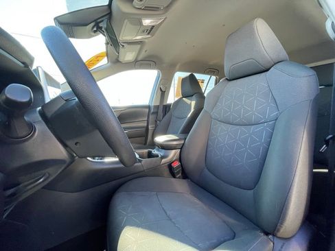 Used 2024 Toyota RAV4 XLE image 19