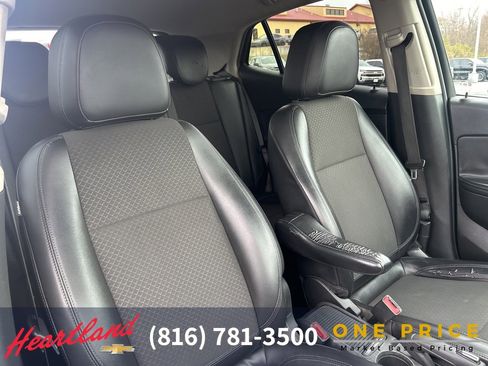 Used 2019 Buick Encore Preferred image 40