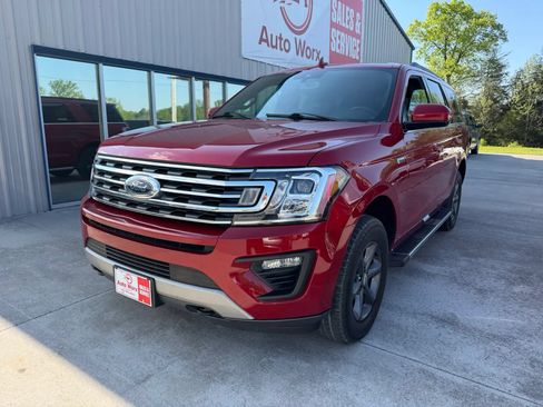 Used 2021 Ford Expedition XLT w/ FX4 Off-Road Package AWD/4WD image 25