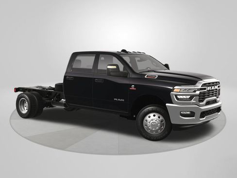 New 2025 RAM 3500 Big Horn AWD/4WD image 7