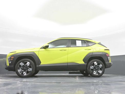 Used 2024 Hyundai Kona SEL w/ Convenience Package image 32