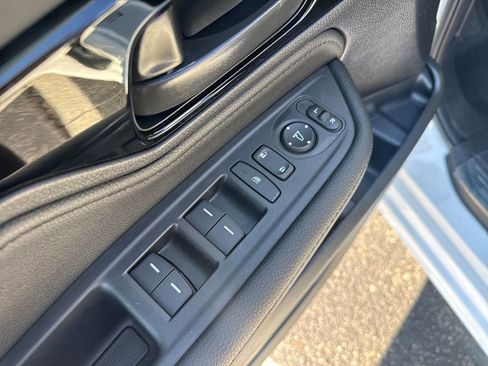 New 2026 Honda Odyssey Touring image 17