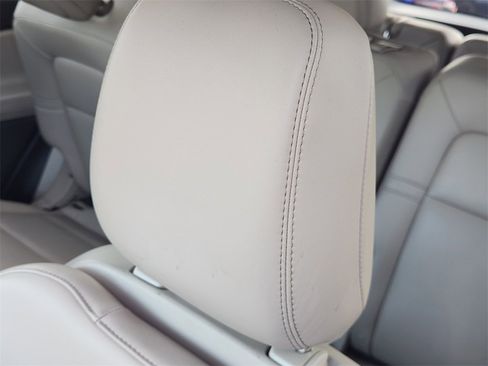 Used 2021 Lincoln Aviator 2WD image 24