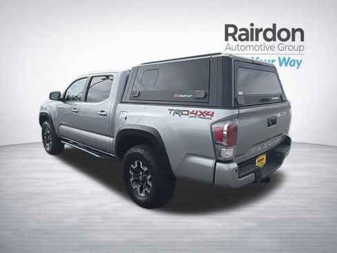 Used 2020 Toyota Tacoma TRD Off-Road w/ Technology Package AWD/4WD image 5