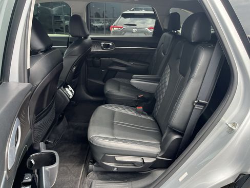 Used 2022 Kia Sorento SX FWD image 36
