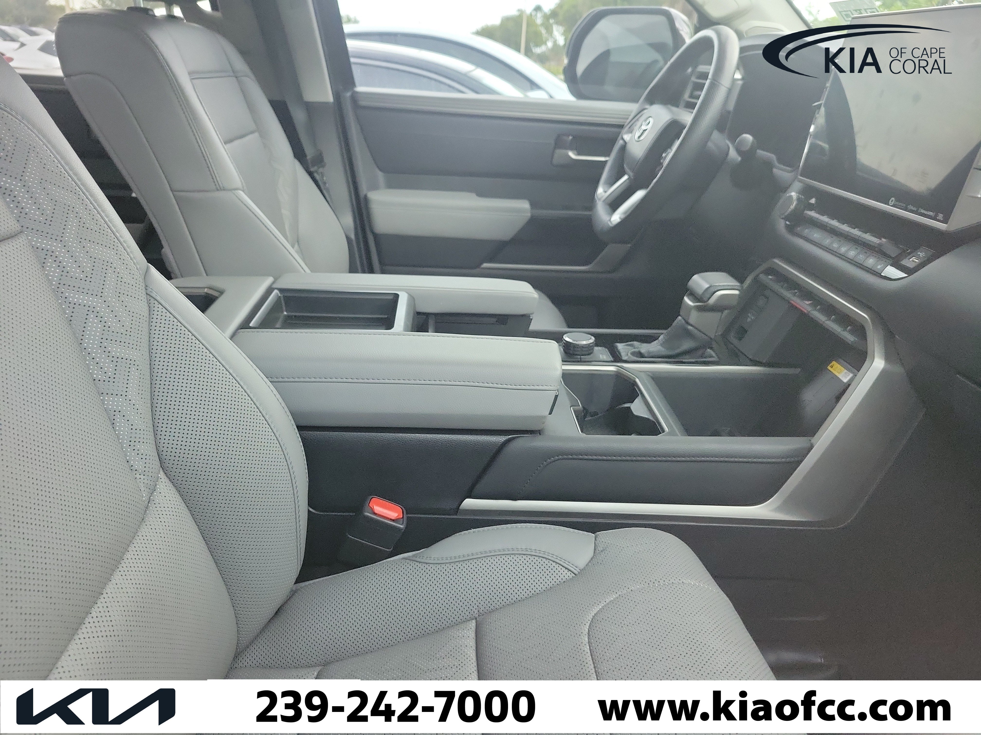 Used 2023 Toyota Tundra Limited RWD image 9