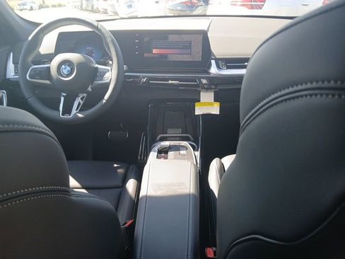 New 2025 BMW X1 xDrive28i image 13