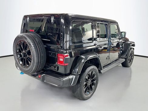 Used 2023 Jeep Wrangler Unlimited Sahara w/ Cold Weather Group image 7