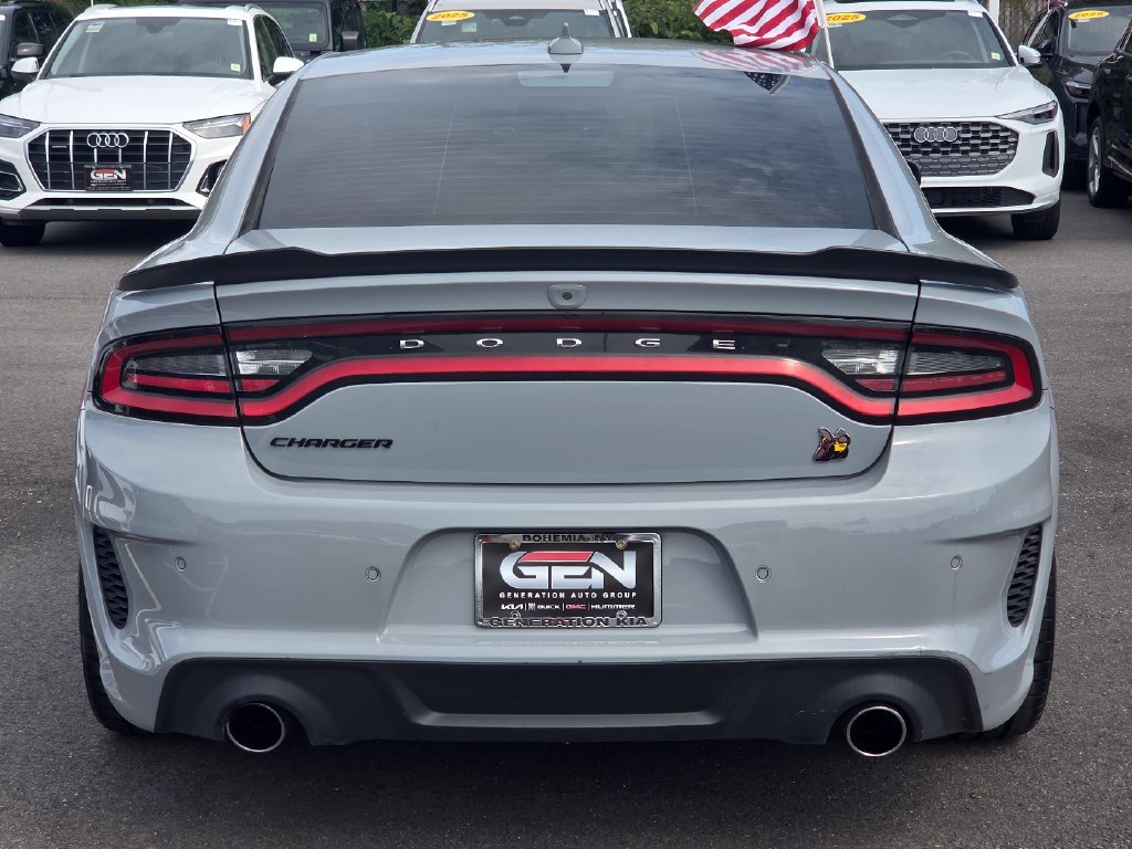 Used 2022 Dodge Charger Scat Pack RWD image 5