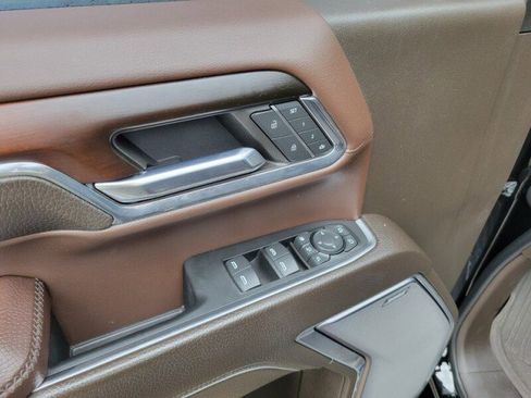 Used 2024 GMC Sierra 2500 Denali w/ Denali Reserve Package image 28