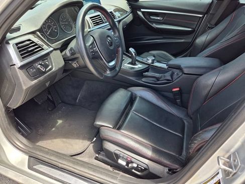 Used 2017 BMW 330i xDrive Sedan AWD/4WD image 7