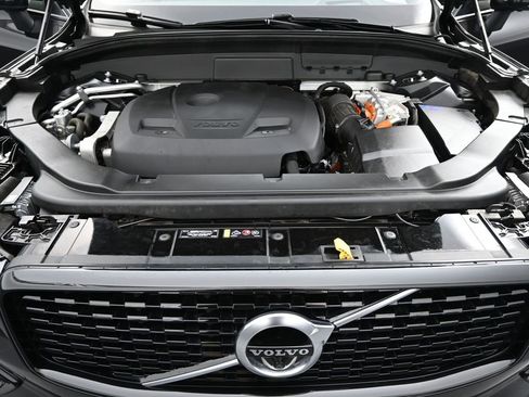 Used 2021 Volvo XC60 T8 R-Design w/ Advanced Package image 24