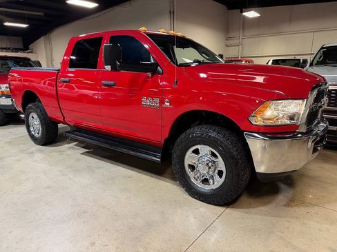 Used 2014 RAM 2500 Tradesman w/ Chrome Appearance Group AWD/4WD image 1