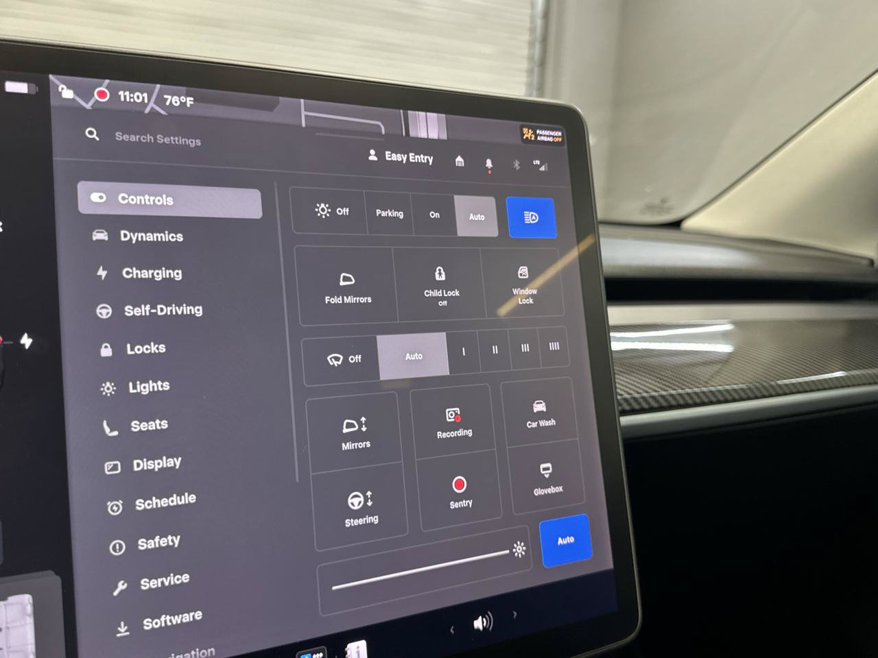 Used 2021 Tesla Model Y Long Range AWD/4WD image 23