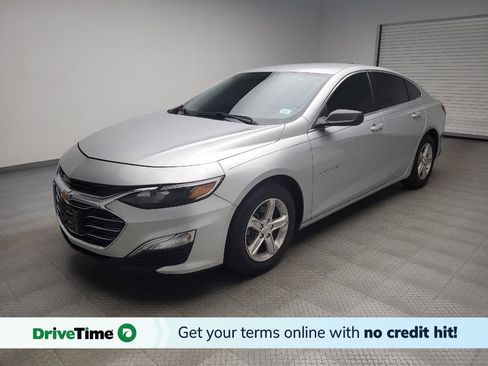 Used 2021 Chevrolet Malibu LS FWD image 1