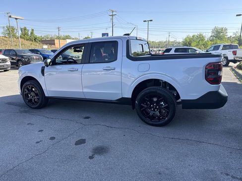 New 2026 Ford Maverick Lariat AWD/4WD image 3