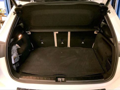 Used 2025 Mercedes-Benz GLA 250 4MATIC image 30