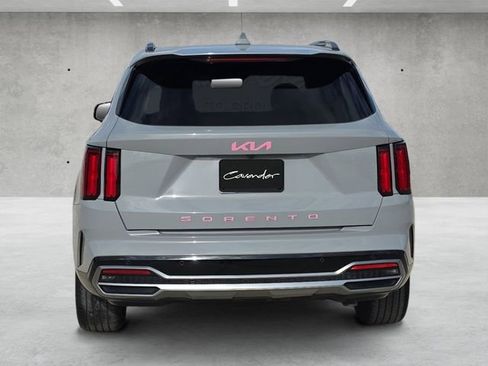 Used 2022 Kia Sorento SX image 15