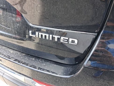 Certified 2023 Jeep Grand Cherokee Limited AWD/4WD image 10