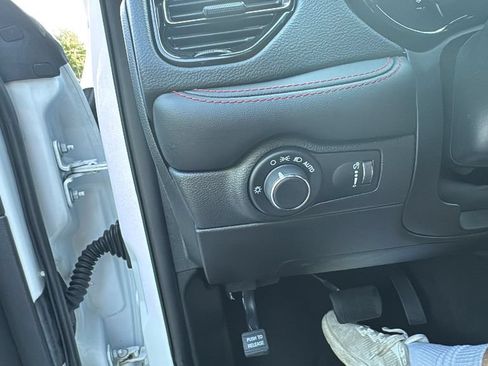 Used 2024 Dodge Durango R/T AWD/4WD image 15