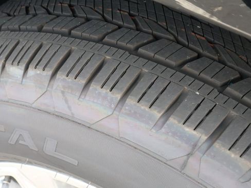 New 2025 Chevrolet Tahoe Premier image 6