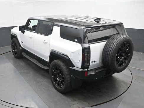 Used 2025 GMC Hummer EV 3X w/ LPO, Dark Essentials Package AWD/4WD image 36