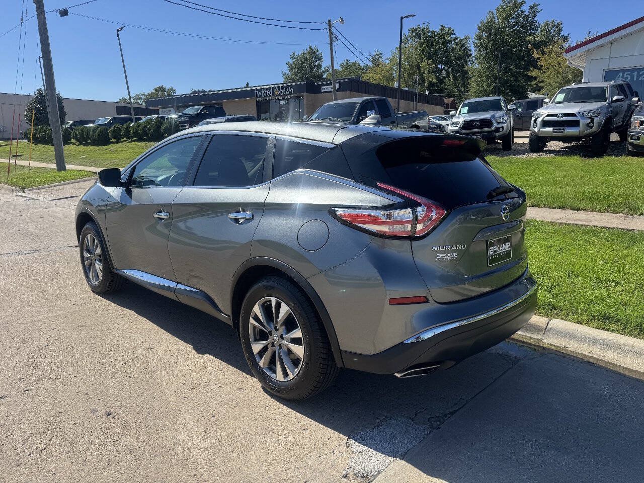 Used 2016 Nissan Murano S AWD/4WD image 3