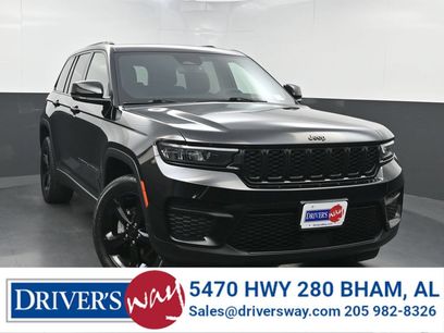 Used 2022 Jeep Grand Cherokee Altitude